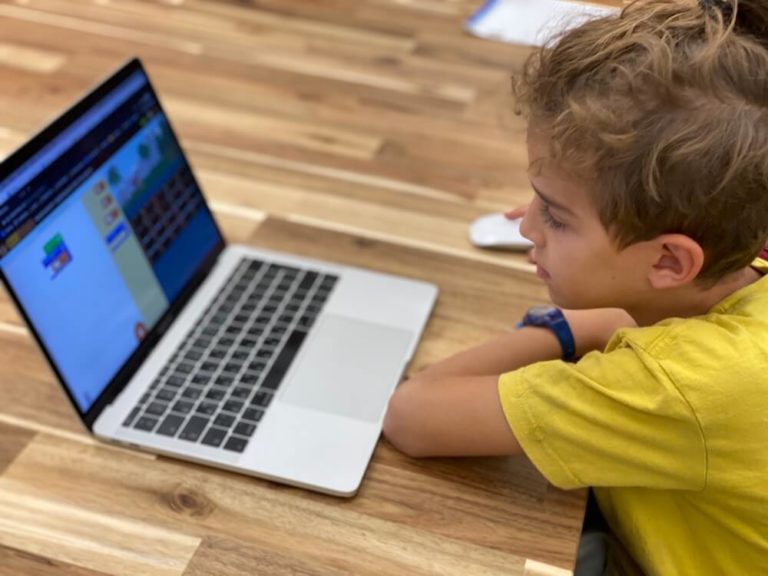 Teaching Kids to Code | Game-Based Coding Curriculum | CodeMonkey